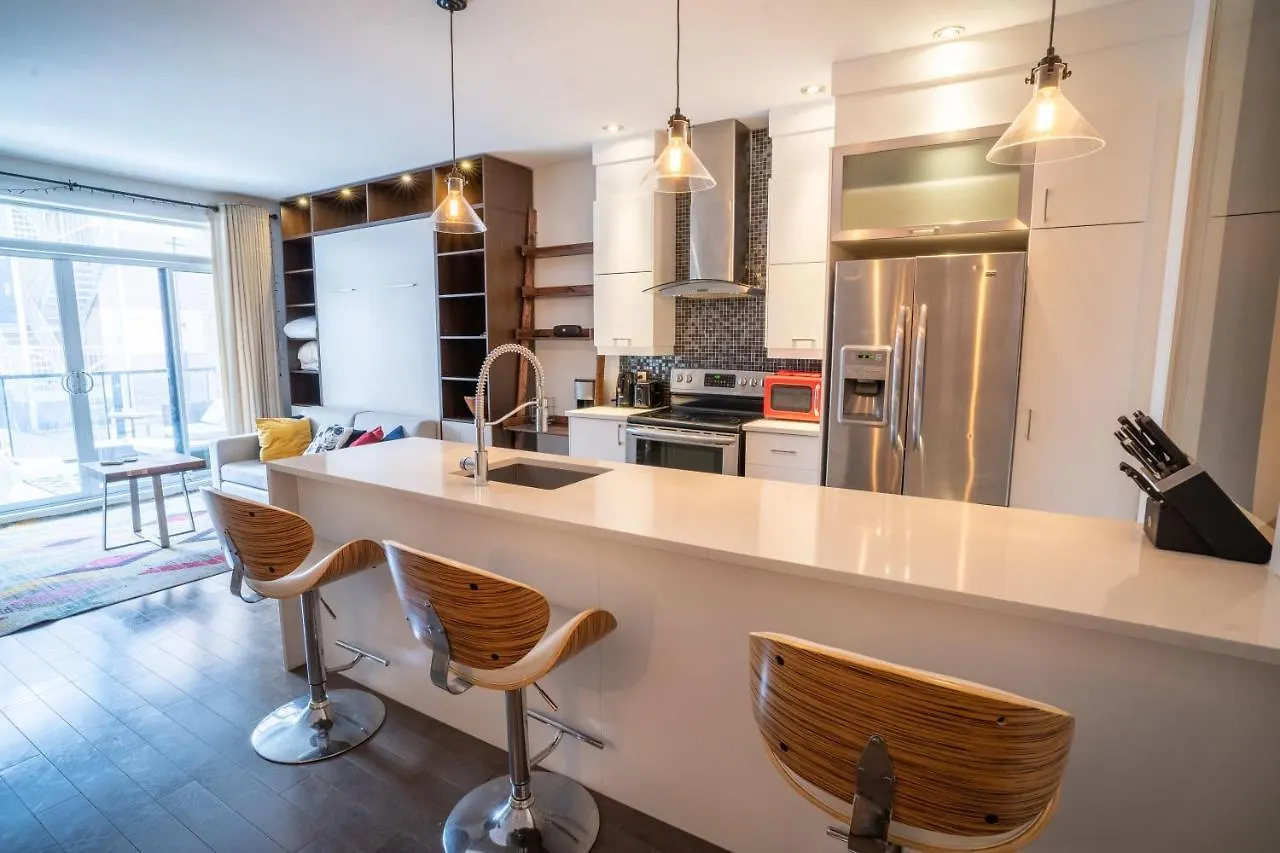 Breathtaking 3 Beds Apt A 2-Mins Walk From Metro! contacts